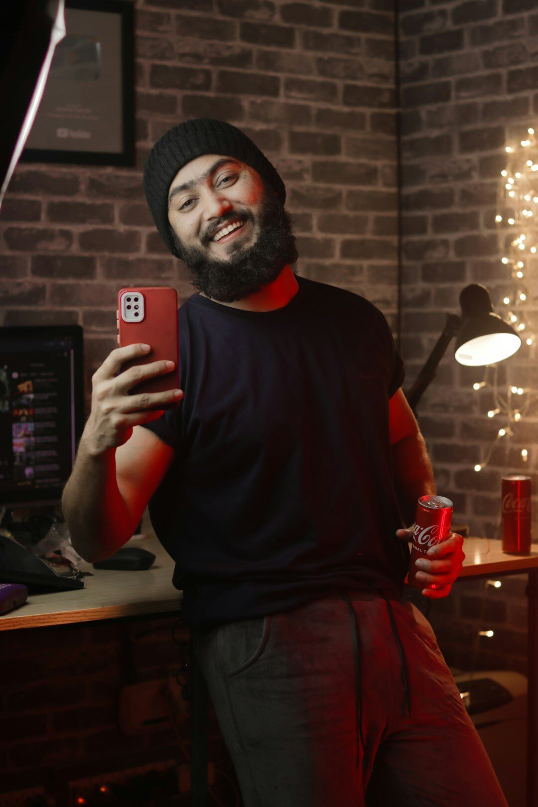 influencer posing with phone